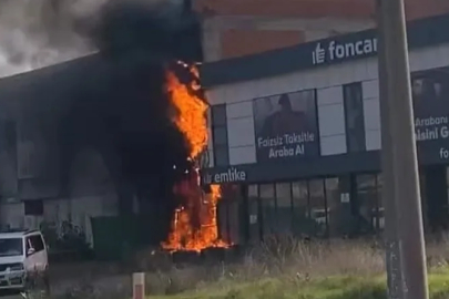 Bursa’da elektrik panosundan çıkan yangın işyerine sıçradı