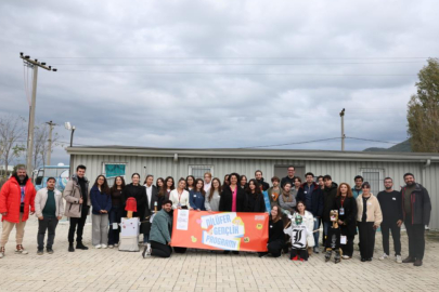 Gençler iklim krizini doğada ele aldı