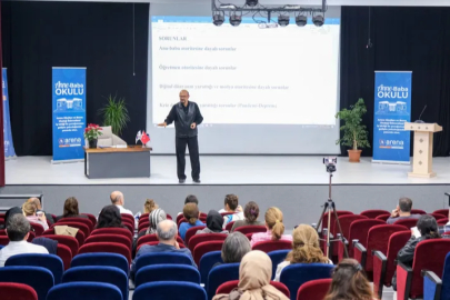 Anne baba okulu ilgi gördü