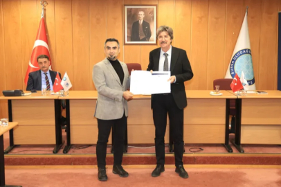 Rektör Yılmaz, başarılı akademisyenlerle buluştu