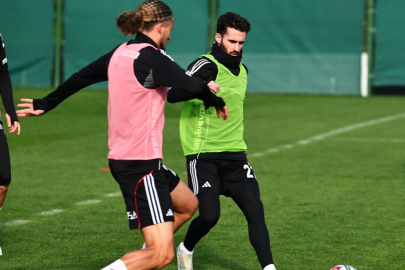 Beşiktaş'ta Rafa Silva, takımla birlikte çalıştı