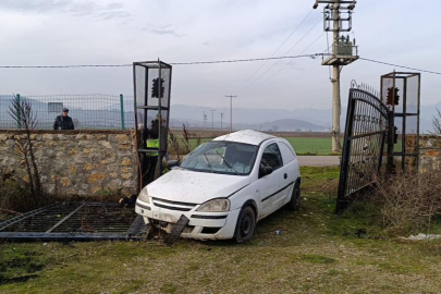 Bursa'da otomobilde bayılan sürücü donmak üzereyken bulundu