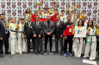 Avrupa’da Yıldırım rüzgarı