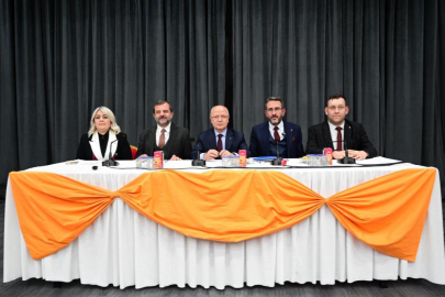 AK Parti, Bursa’nın her ilçesinde güç kazanıyor