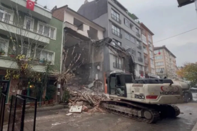 Bursa'da ilginç yıkım