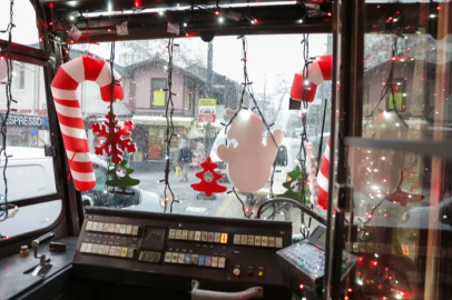 Bursa’da yeni yıl coşkusu nostaljik tramvayla yaşanıyor