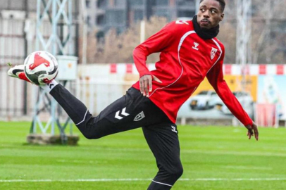 Samsunspor'da Anthony Musaba'nın sözleşmesi feshedildi