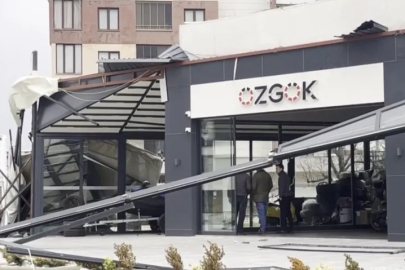 Bursa'da fırtına çatıları uçurdu, karavanları devirdi