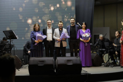 ‘Yüreğimizdeki Ezgiler’ gönüllere dokundu