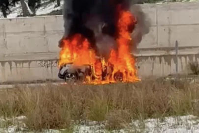 Bursa'da otomobil alev topuna döndü