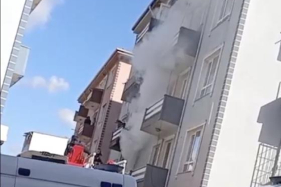 Bursa'da yangın faciası...Yatalak adam alev kapanında kaldı