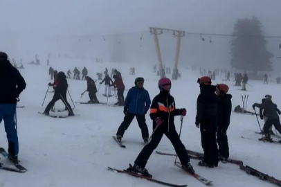 Sömestir tatilinde Uludağ’a büyük ilgi, pistler hınca hınç doldu