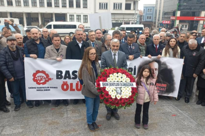 Uğur Mumcu için Bursa’da sevgi yürüyüşü