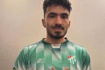 Bursaspor yeni golcüsünü resmen açıkladı
