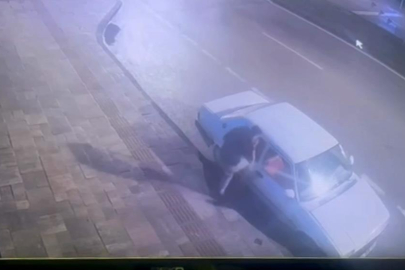 Bursa'da ehliyetsiz sürücü kaldırıma çarpıp kaçtı ama polis yakaladı