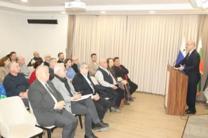 Yapay zekâ gerçeği BUMİAD'da masaya yatırıldı