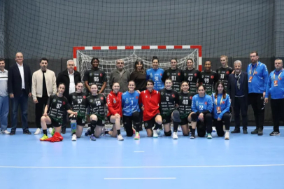 Bursa Büyükşehir Belediyespor sezonu zirvede tamamladı