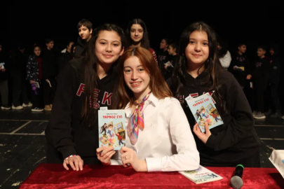 Nilüferli öğrenciler yazar Melis Sena Yılmaz ile buluştu