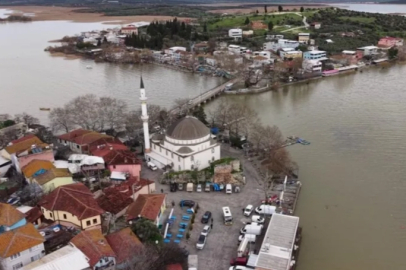 Bursa'da kuraklıkla boğuşuyordu...Yağışlarla yeniden küçük Venedik oldu