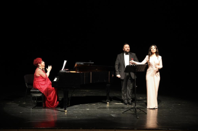 Nilüfer’de müzik dolu bir 'Sevgililer Günü' akşamı