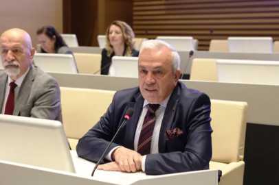 Başkan Özdemir örnek modeli Barış Mahallesi sakinlerine anlattı