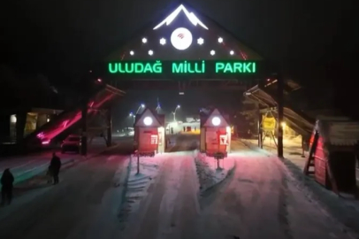 Uludağ'da kar kalınlığı 160 santimetreye ulaştı