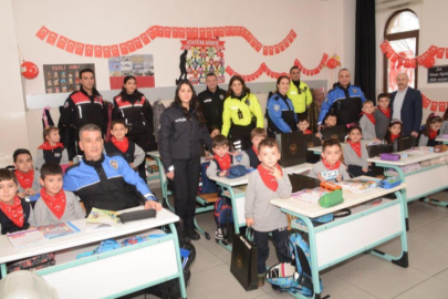 Bursa'da polislerden ilkokul öğrencilerine güvenlik eğitimi