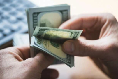 Serbest piyasada döviz fiyatları