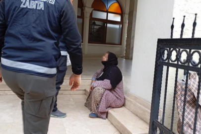 Bursa'da dilencilere maneviyat operasyonu