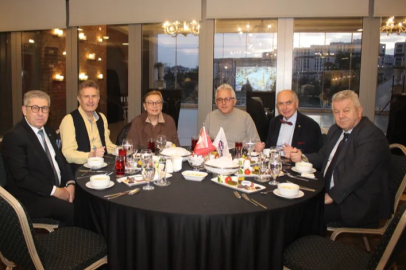 BUMİAD üyeleri iftarda buluştu