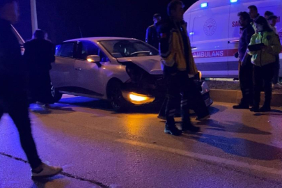Bursa'da 2 otomobilin çarpıştığı kazada 1 kişi yaralandı