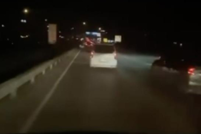 Bursa'da servis minibüsüne çarpan kamyoneti 3 kilometre sonra durdurabildi