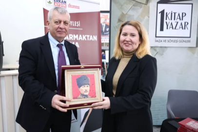 Osmangazi sevilen yazarları okurlarıyla buluşturuyor