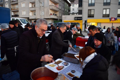 Osmangazi’de gönül sofraları Geçit Mahallesi’nde kuruldu