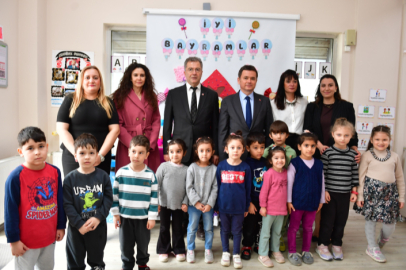 Başkan Aydın’dan çocuklara bayram ziyareti