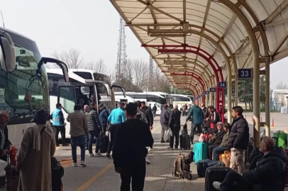 Bursa Şehirlerarası Otobüs Terminali'nde bayram yoğunluğu
