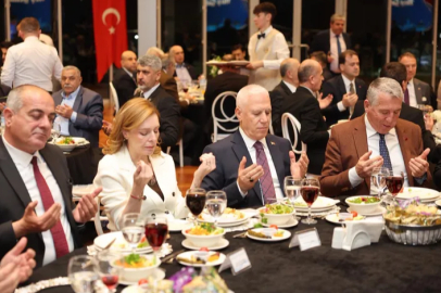 Büyükşehir Meclisi ailesi aynı sofrada buluştu