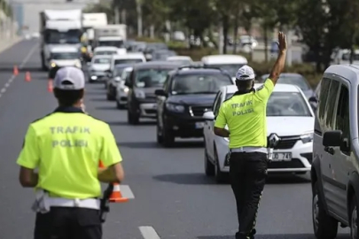 Bakanlık trafik kısıtlaması olacak yolları açıkladı
