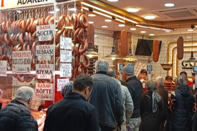 Bursa'da bayram öncesi kasaplarda yoğunluk