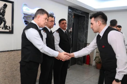 Bursa İl Jandarma Komutanı Tataroğlu personelle bayramlaştı