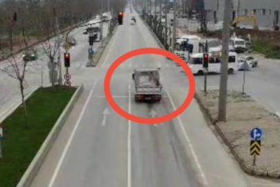 Bursa'da kırmızı ışık ihlali yapan araçlar dron ile böyle tespit edildi