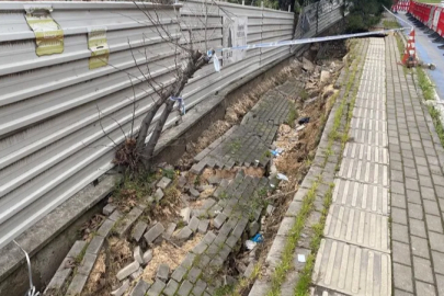 Bursa'da hafriyat çalışmasında yola zarar verdiler