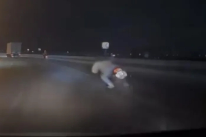 Bursa'da motosiklet kazası kamerada