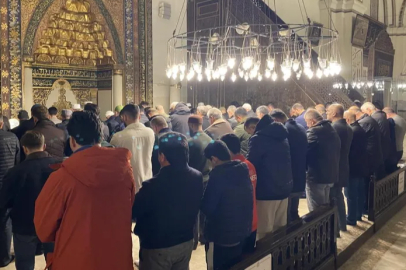 Bursa'da Muhsin Yazıcıoğlu için Ulucami'de mevlid okutuldu