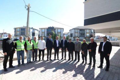 İnegöl'de 11 sokakta tretuvar çalışması sürüyor