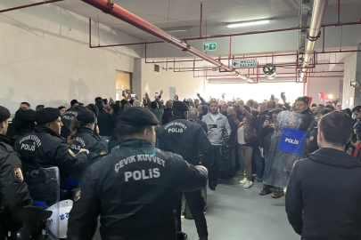 Bursa Büyükşehir Belediye Meclisi'ndeki seçim öncesi gerginlik yaşandı