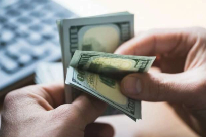 Serbest piyasada döviz fiyatları