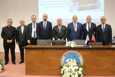 Marmarabirlik'te Ali Yıldız ve ekibi 4 yıllığına göreve seçildi
