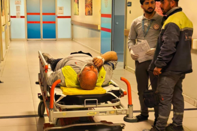 Bursa'da beton mikseri şarampole yuvarlandı