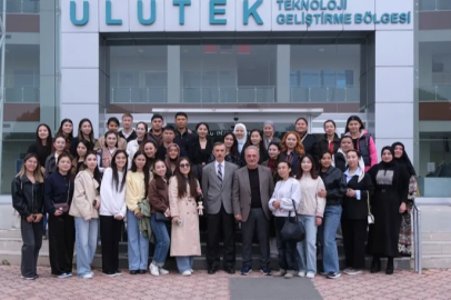 ULUTEK, Kazak öğrencileri ağırladı